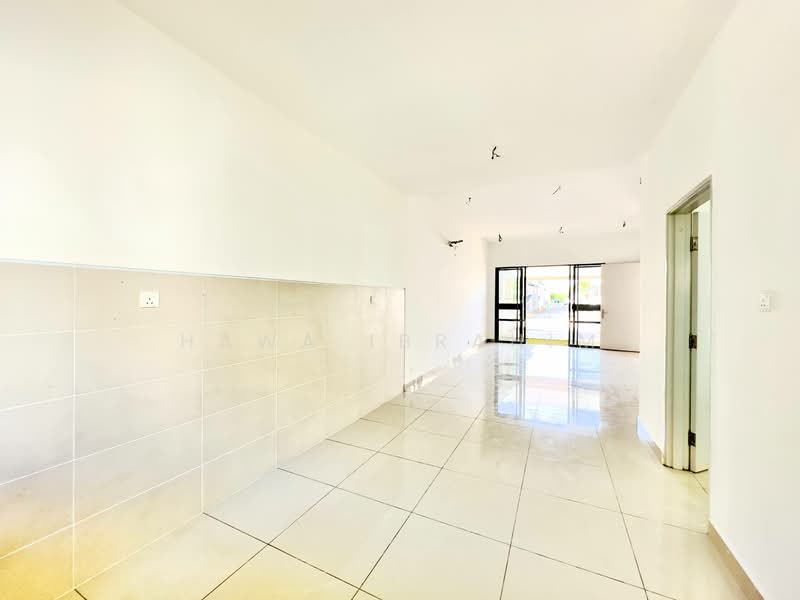 Laman Mawar Kota Seriemas Nilai untuk Untuk Dijual - RM 490,000, Apr 2026 - PropertyGuru.com.my