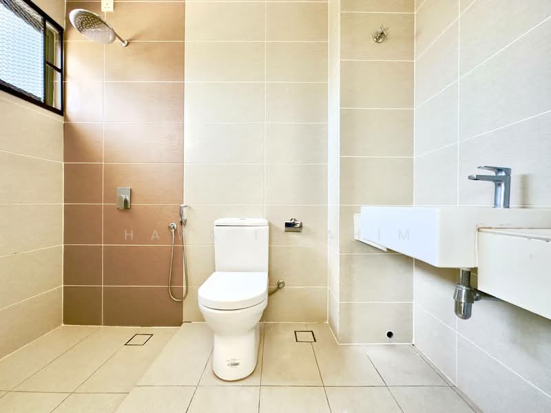 Laman Mawar Kota Seriemas Nilai untuk Untuk Dijual - RM 490,000, Apr 2026 - PropertyGuru.com.my