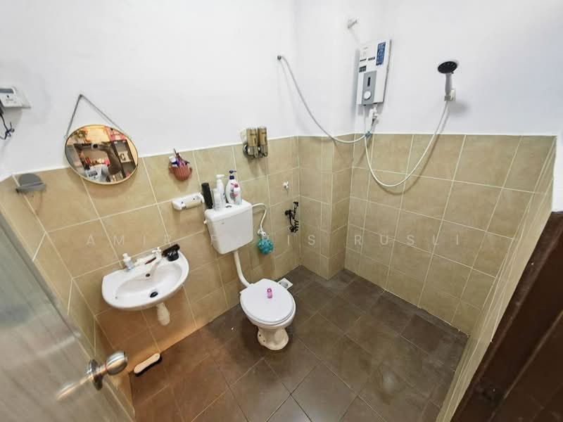 Townhouse for Sale in Senai (Johor) - Amir Faris Rusli - PropertyGuru.com.my