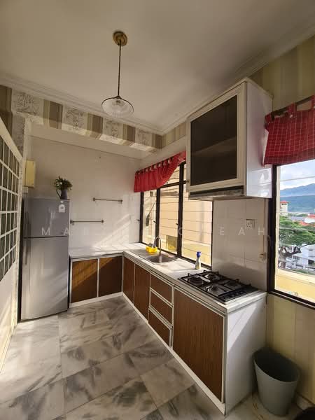Desa Mas untuk Untuk Disewa - RM 2,500 /bulan, Apr 2026 - Kitchen - PropertyGuru.com.my