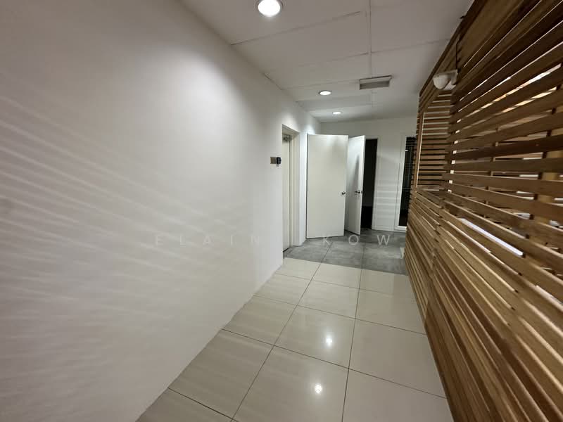 Office for Sale in Dataran Prima (Petaling Jaya) - Elaine Kow - Corridor - PropertyGuru.com.my