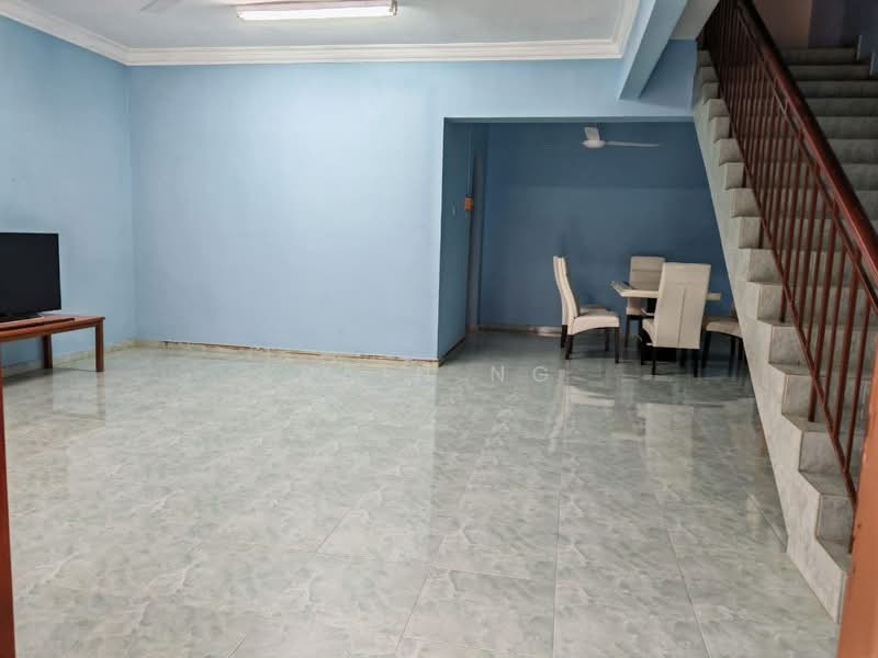 Rumah Teres 2 Tingkat untuk Disewa di Bandar Baru Permas Jaya (Permas Jaya) - Rain Ng - Living Room - PropertyGuru.com.my