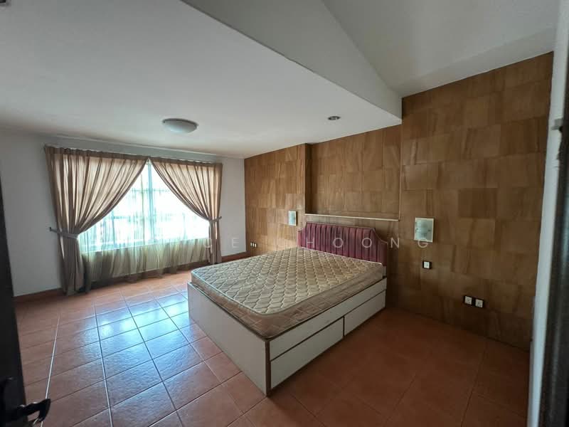 Bungalow for Sale in Taman Bukit Tiara (Cheras) - Joyce Choong - Bedroom - PropertyGuru.com.my