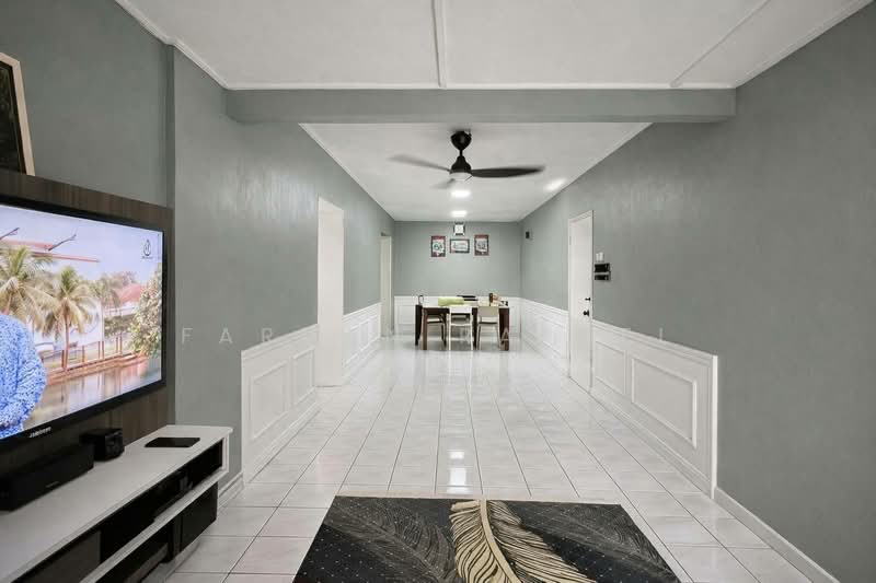 Pangsapuri untuk Dijual di saujana apartment - Farhan Rafael - Dining Room - PropertyGuru.com.my