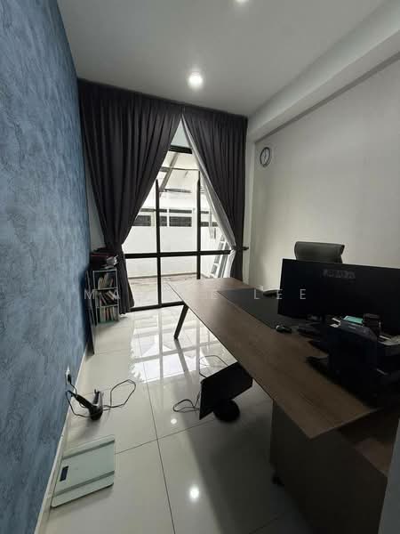 Terraced House for Sale in Johor Bahru (Johor) - Maggie Lee - Study - PropertyGuru.com.my