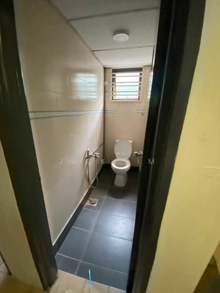 Kedai / Pejabat untuk Dijual di Seksyen 22 (Shah Alam) - Jack Lim - Bathroom - PropertyGuru.com.my
