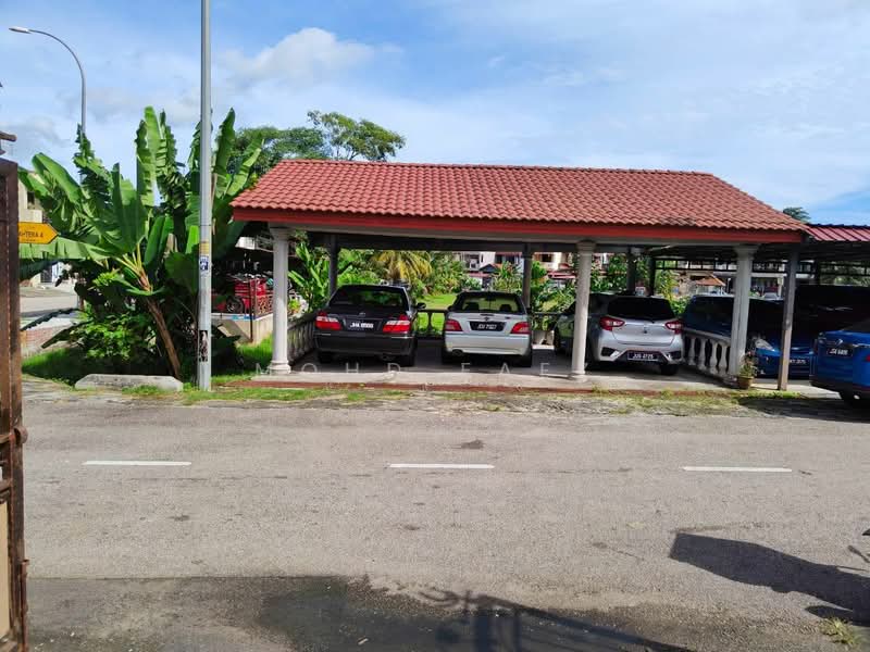 Rumah Teres 2 Tingkat untuk Dijual di Taman Nusa Damai (Pasir Gudang) - Mohd Faez - Car Park - PropertyGuru.com.my