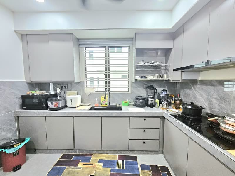 Rumah Teres 2 Tingkat untuk Dijual di Tanjong Duabelas (Selangor) - Leon Goh - Kitchen - PropertyGuru.com.my
