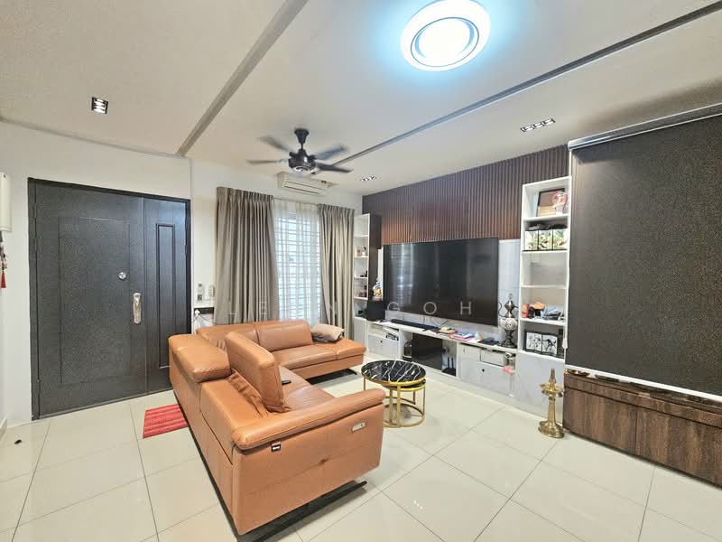 2-storey Terraced House for Sale in Bandar Rimbayu (Telok Panglima Garang) - Leon Goh - Living Room - PropertyGuru.com.my