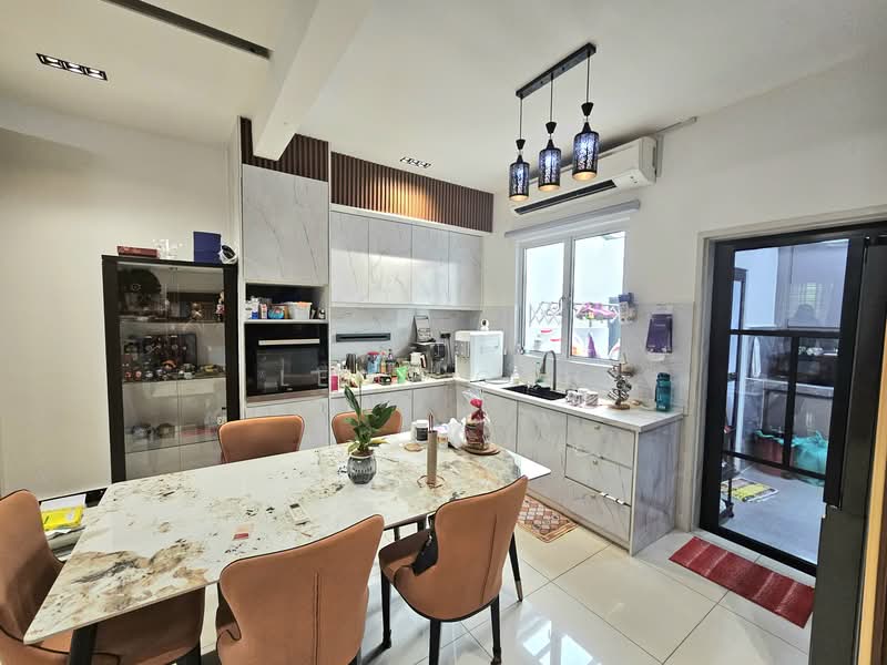 Rumah Teres 2 Tingkat untuk Dijual di Tanjong Duabelas (Selangor) - Leon Goh - Kitchen - PropertyGuru.com.my