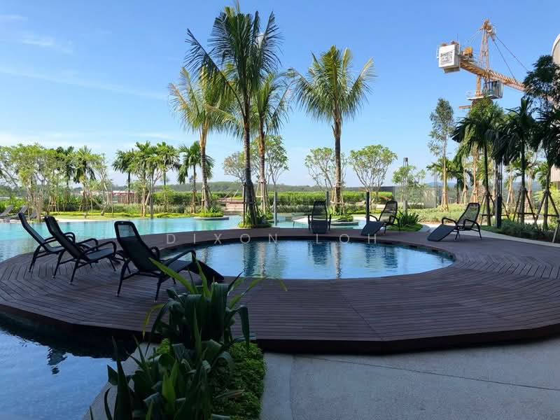 Servis Apartment untuk Disewa di Cyperus @ Tropicana Gardens - Dixon Loh - Pool - PropertyGuru.com.my