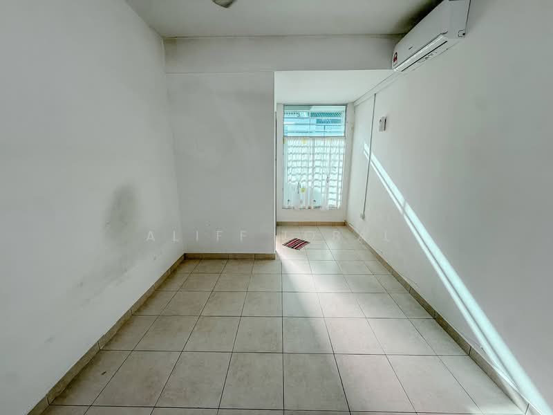 2-storey Terraced House for Sale in Kajang (Selangor) - Aliff Iqbal - PropertyGuru.com.my