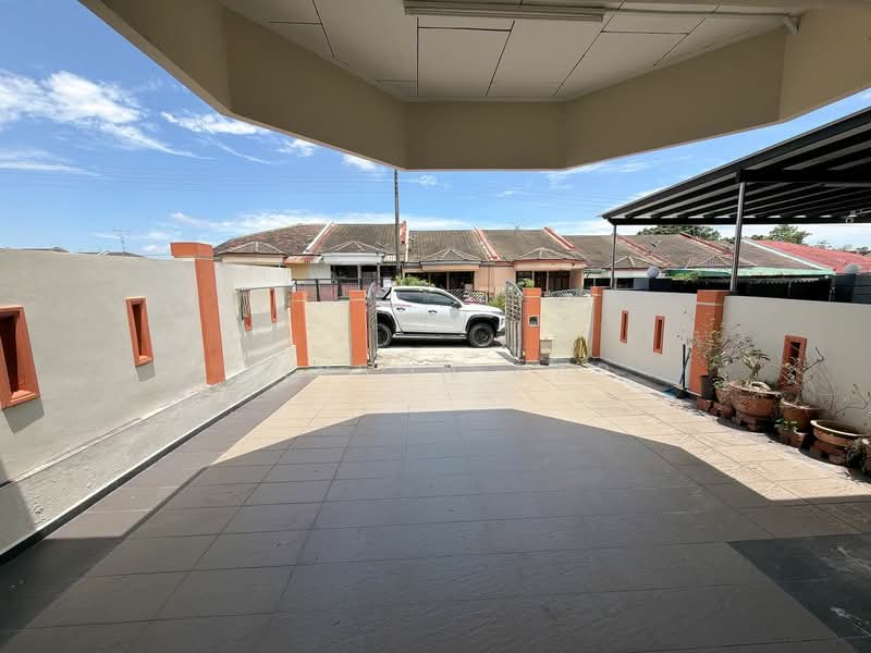 Rumah Teres 1 Tingkat untuk Disewa di Taman Daya (Johor Bahru) - Winson Yap - Exterior - PropertyGuru.com.my