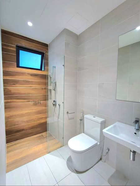 UNIO Residence untuk Untuk Disewa - RM 1,650 /bulan, Apr 2026 - Bathroom - PropertyGuru.com.my