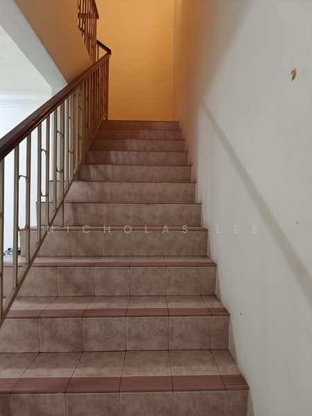 Rumah Teres 2 Tingkat untuk Dijual di Taman Ipoh Timur (Ipoh) - Nicholas Lee - Corridor - PropertyGuru.com.my