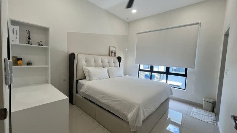 Cluster House for Sale in Taman Mount Austin (Tebrau) - Sam . - Bedroom - PropertyGuru.com.my