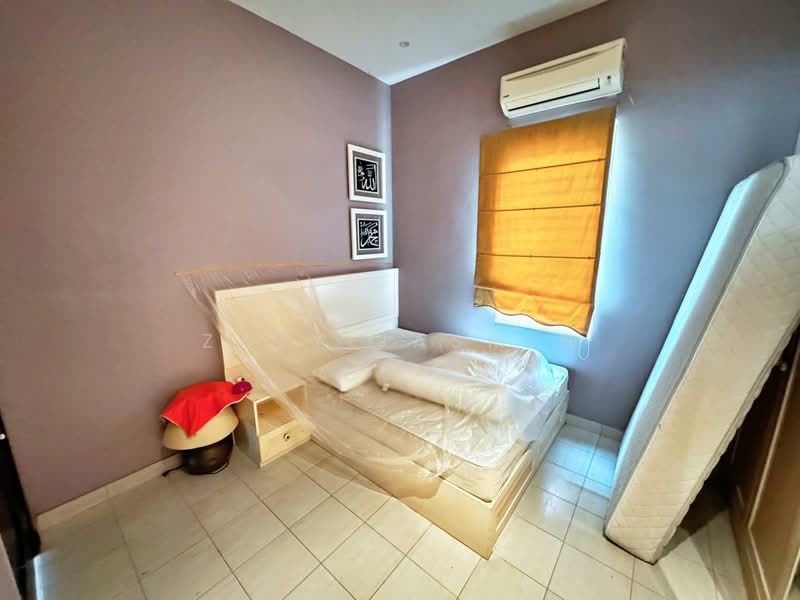 Bungalow for Sale in Taman Melawati (Ulu Kelang) - Zaty Jasmin - Bedroom - PropertyGuru.com.my