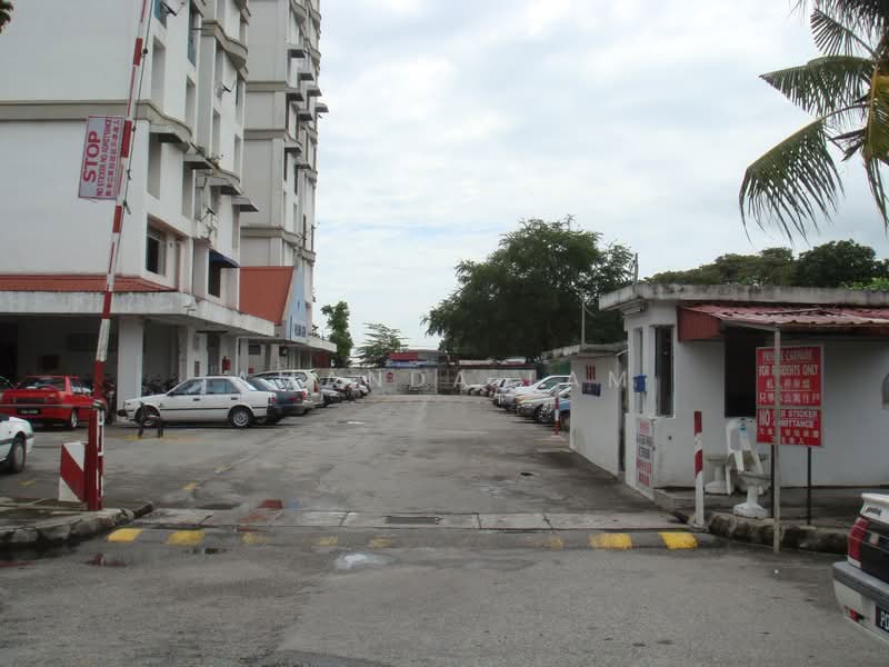 Flat for Sale at Taman Harbour View (Wisma KGN) - Amanda Lam - PropertyGuru.com.my