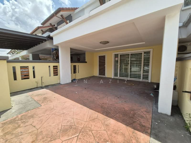2-storey Terraced House for Sale in Setia Alam (Selangor) - Keyn Aziz - Exterior - PropertyGuru.com.my