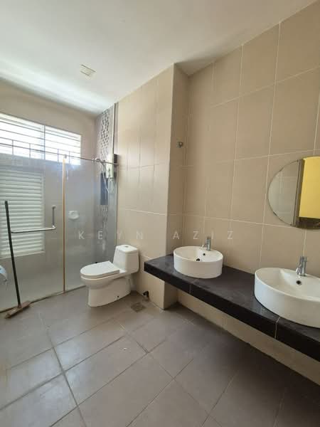 2-storey Terraced House for Sale in Setia Alam (Selangor) - Keyn Aziz - Bathroom - PropertyGuru.com.my