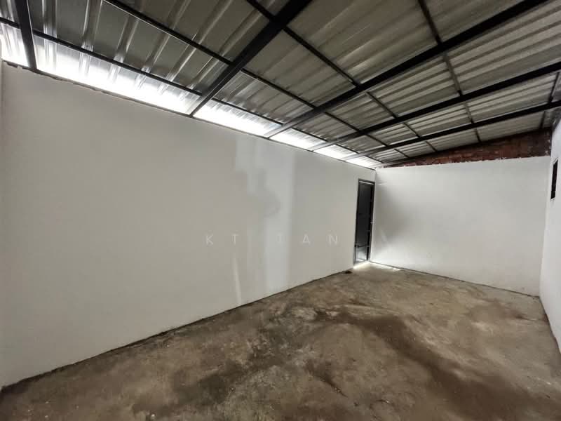 Shop / Office for Rent in Taman Sri Tebrau (Johor Bahru) - KT Tan - Interior - PropertyGuru.com.my