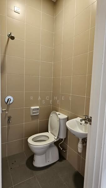 Semi-Detached House for Rent in Iskandar Puteri (Nusajaya) (Johor) - Rachel See - Bathroom - PropertyGuru.com.my