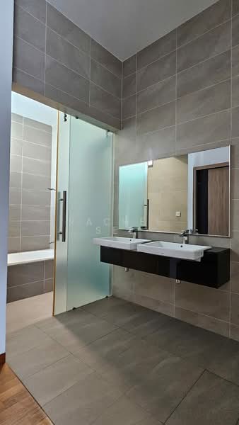 Semi-Detached House for Rent in Iskandar Puteri (Nusajaya) (Johor) - Rachel See - Bathroom - PropertyGuru.com.my