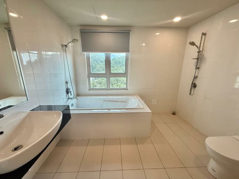 Kondominium untuk Disewa di The Latitude Condominium - Kah Yang - Bathroom - PropertyGuru.com.my