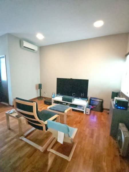 2-storey Terraced House for Sale in Johor Bahru (Johor) - Annie Chai - Living Room - PropertyGuru.com.my