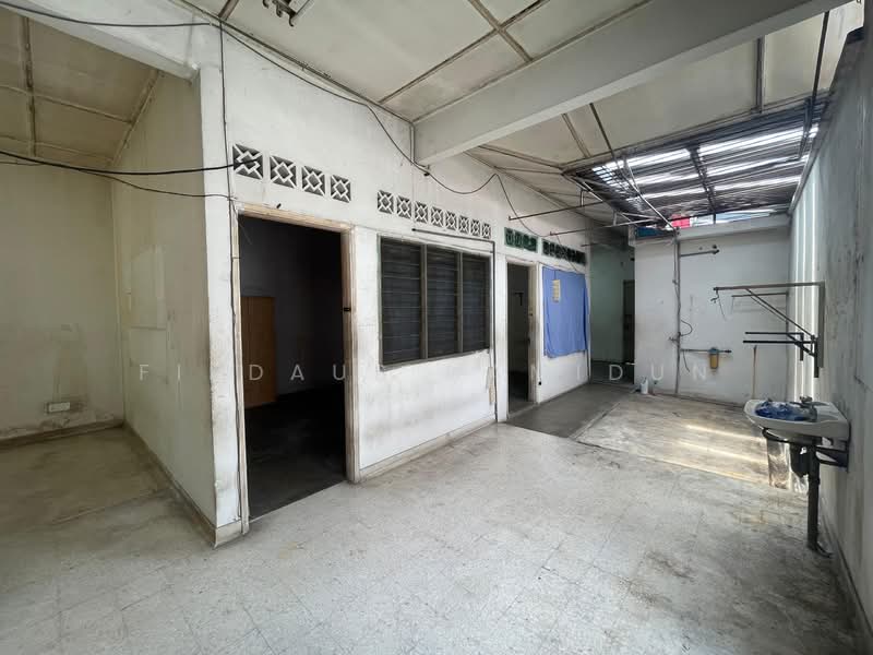 1-storey Terraced House for Sale in Petaling Jaya (Selangor) - Firdaus Hamidun - PropertyGuru.com.my