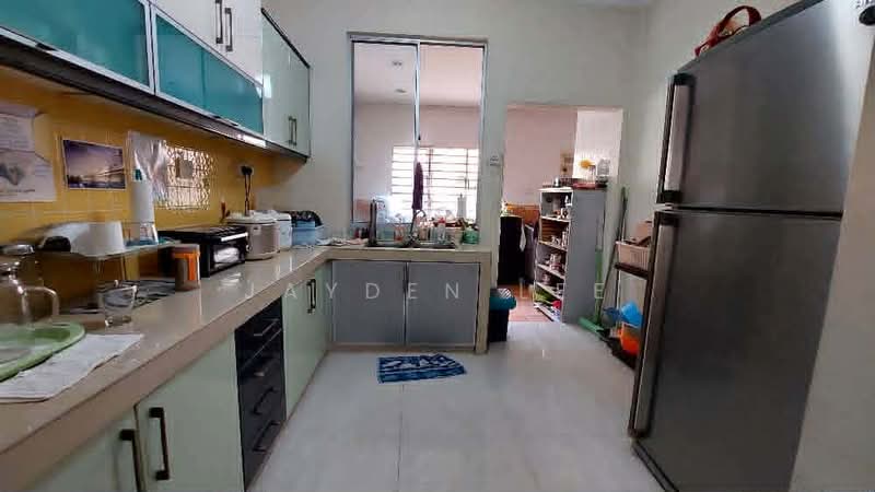 2-storey Terraced House for Sale in Puchong (Selangor) - Jayden Lee - Kitchen - PropertyGuru.com.my