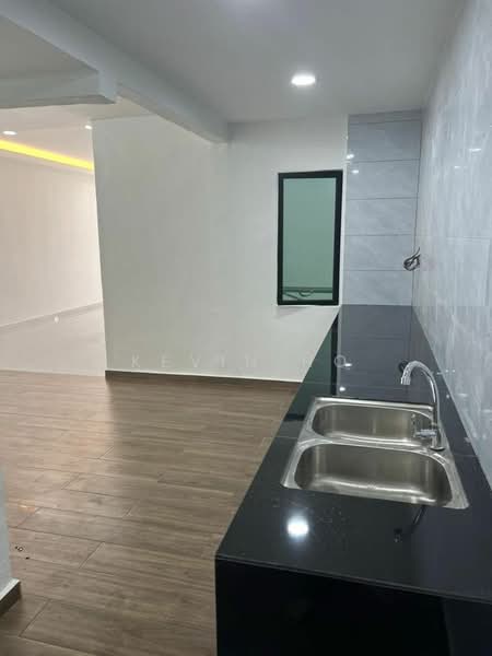 Terraced House for Sale in Taman Aman (Senai) - Kevin Ho - Kitchen - PropertyGuru.com.my