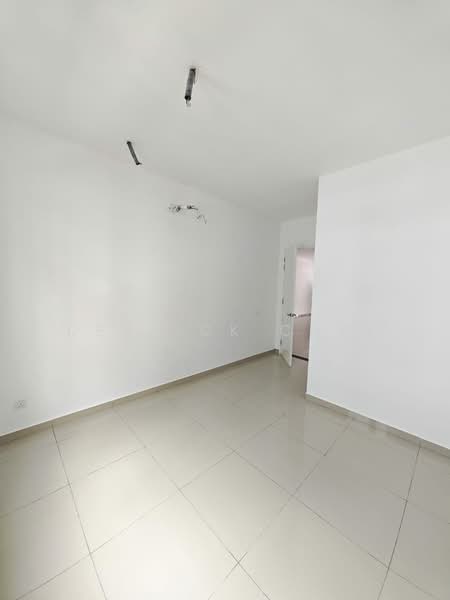 2-storey Terraced House for Sale in Bandar Seri Alam (Masai) - Derrick Chai - PropertyGuru.com.my