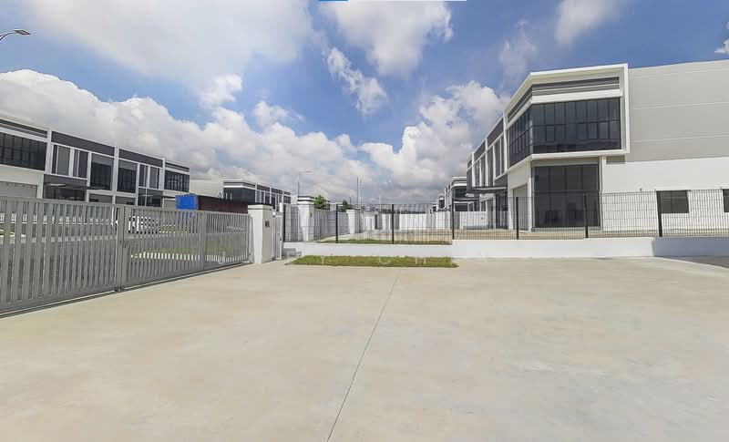 Cluster Factory for Sale in Eco Business Park 2 Senai (Senai) - Joey Chin - Exterior - PropertyGuru.com.my
