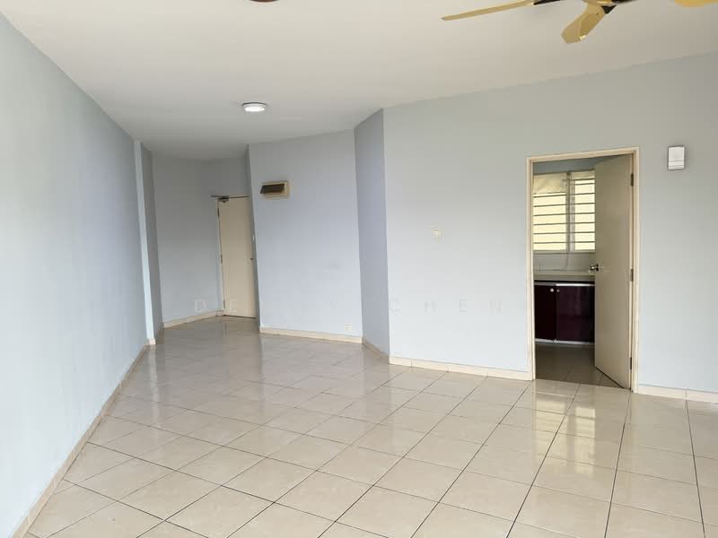 Kondominium untuk Dijual di Sri Ampang Hilir - Denny Chen - Living Room - PropertyGuru.com.my