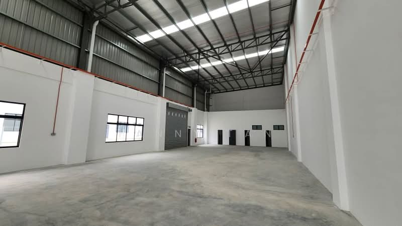 Factory for Rent in Eco Business Park 1 (Johor Bahru) - Fanny Tan - Interior - PropertyGuru.com.my