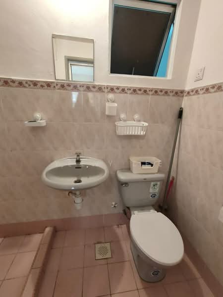 Kondominium untuk Dijual di Pelangi Damansara - Yeevy Lee - Bathroom - PropertyGuru.com.my