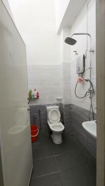 2-storey Terraced House for Rent in Taman Chi Liung (Klang) - Tabris Wong - Bathroom - PropertyGuru.com.my