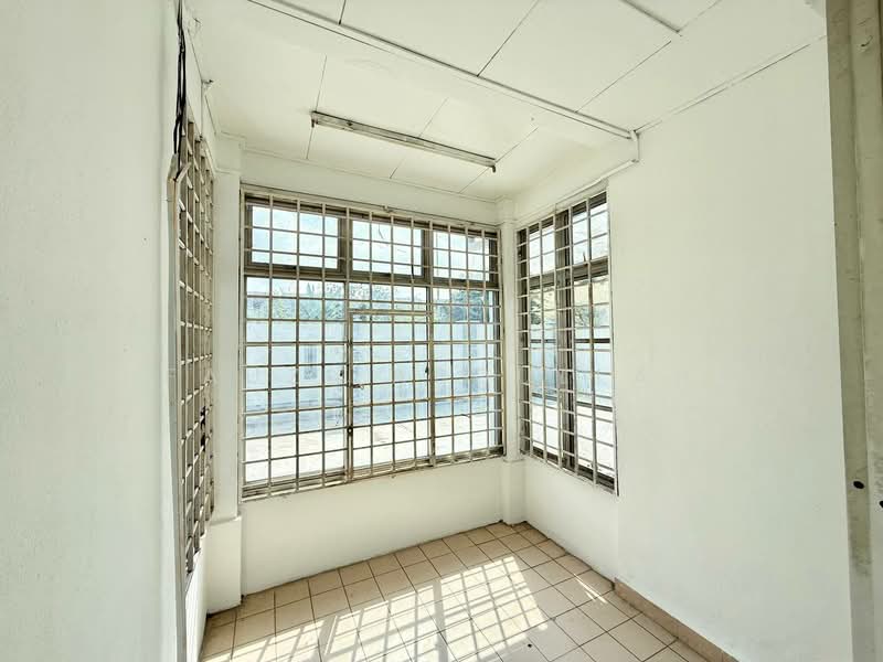 Terraced House for Sale in Bukit Raja (Selangor) - Fauzi Abdullah - Interior - PropertyGuru.com.my