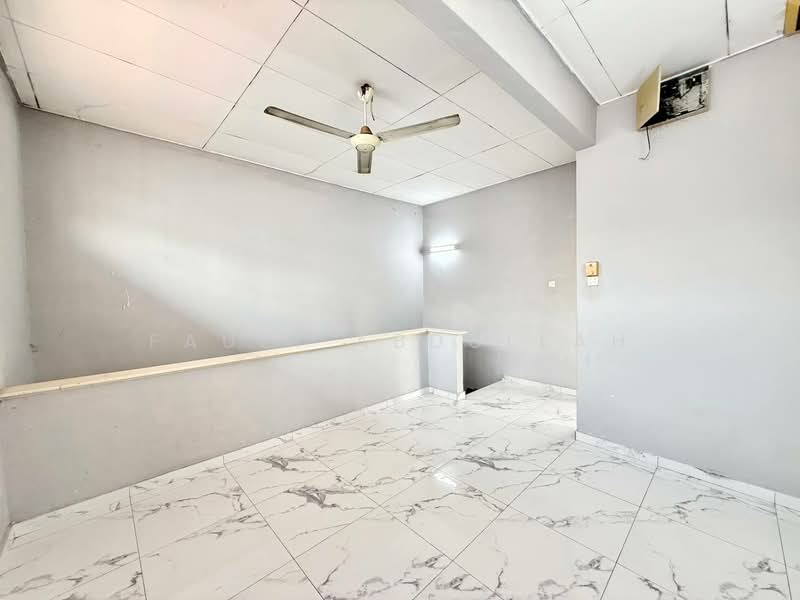 Terraced House for Sale in Bukit Raja (Selangor) - Fauzi Abdullah - Interior - PropertyGuru.com.my
