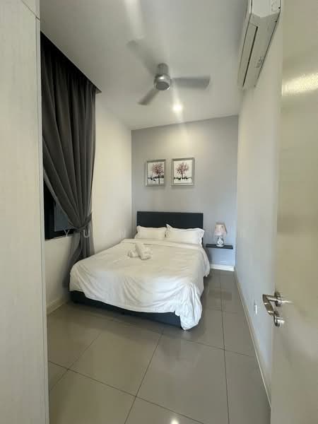 Service Residence for Sale at D'Pristine - Yuinn Chor - Bedroom - PropertyGuru.com.my