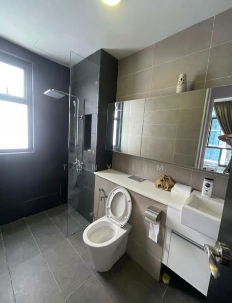 Service Residence for Rent at Setia Sky 88 - Tony Lim - Bathroom - PropertyGuru.com.my