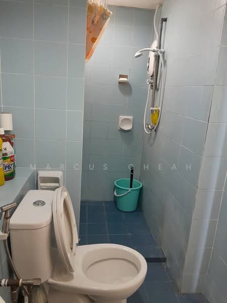 Pangsapuri untuk Dijual di Desa Mar Vista - Marcus Cheah - Bathroom - PropertyGuru.com.my
