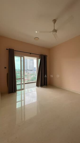 Service Residence for Sale at TriTower Residence @ Johor Bahru Sentral - Jeff Ang - Balcony - PropertyGuru.com.my