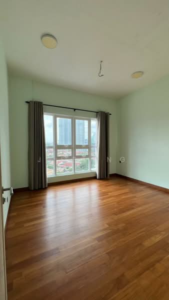 Service Residence for Sale at TriTower Residence @ Johor Bahru Sentral - Jeff Ang - Bedroom - PropertyGuru.com.my