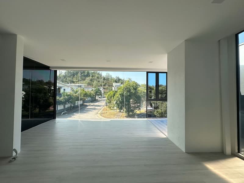 Forest Heights 3 Storey Corner Lot For Sale untuk Untuk Dijual - RM 1,500,000, Apr 2026 - Interior - PropertyGuru.com.my