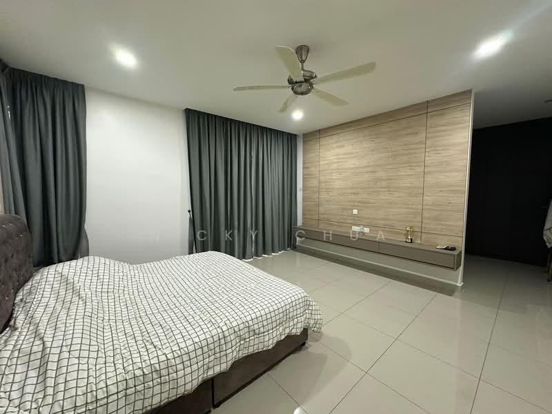 Forest Heights 3 Storey Corner Lot For Sale untuk Untuk Dijual - RM 1,500,000, Apr 2026 - PropertyGuru.com.my