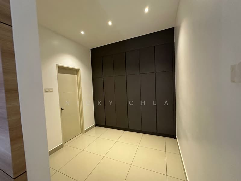 Forest Heights 3 Storey Corner Lot For Sale untuk Untuk Dijual - RM 1,500,000, Apr 2026 - PropertyGuru.com.my