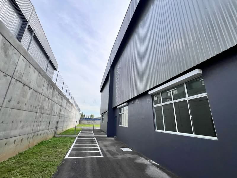 Factory for Rent in Nilai Impian (Nilai) - Najah Kadir - Exterior - PropertyGuru.com.my