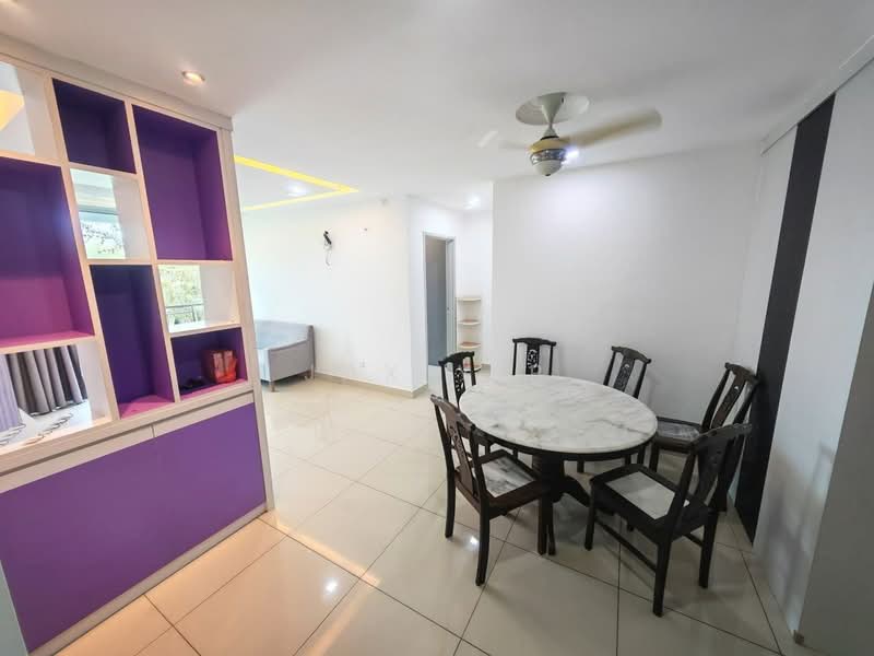 Service Residence for Rent at D'Ambience Residences (Pangsapuri Ikatan Flora) - Jia Xi - Dining Room - PropertyGuru.com.my